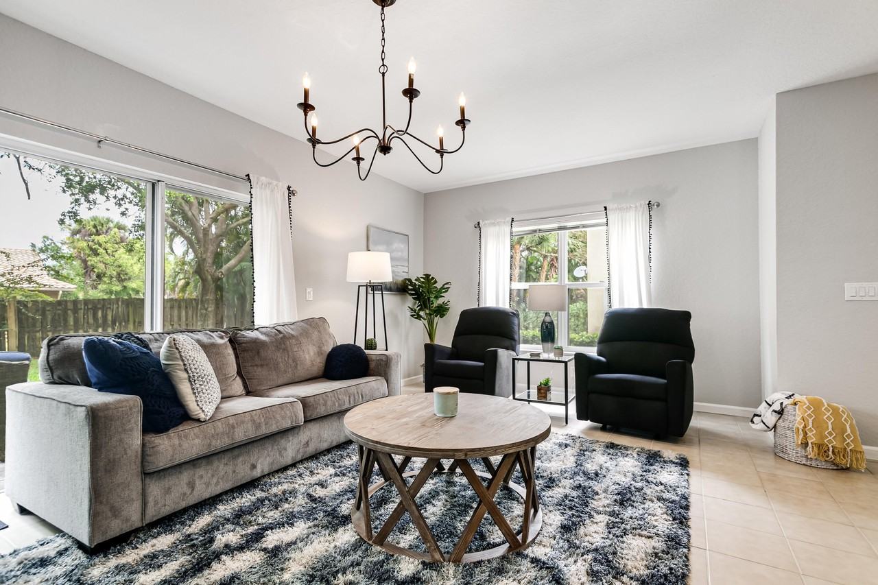 13354 Georgian Ct - Photo 6 of 30