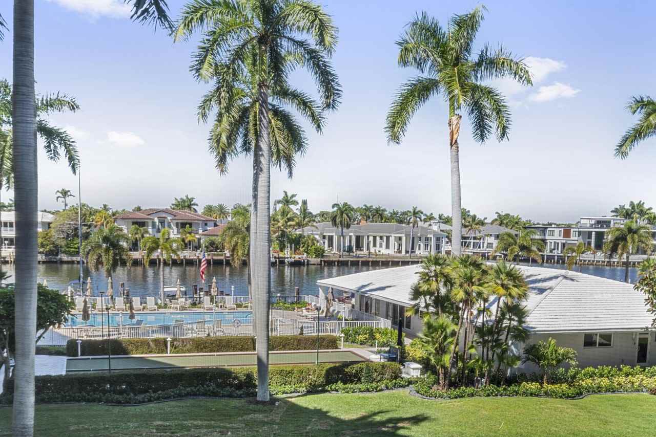 3300 S Ocean Blvd #318C - Photo 5 of 39