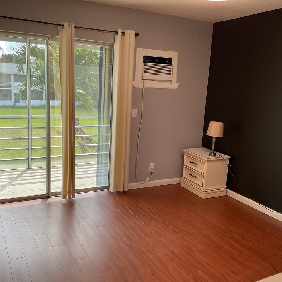 231 Berkshire K - Photo 7 of 23