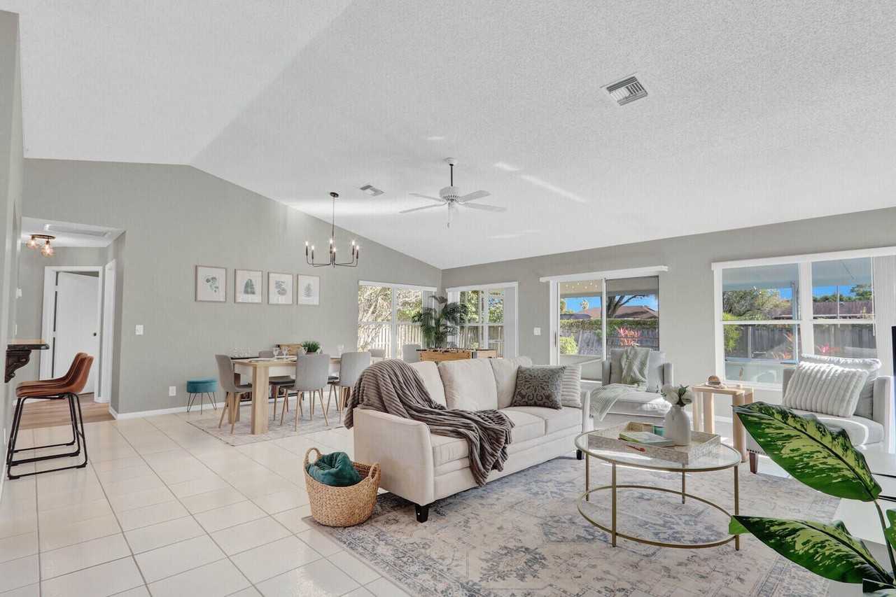 1544 Old Cypress Trl - Photo 5 of 18