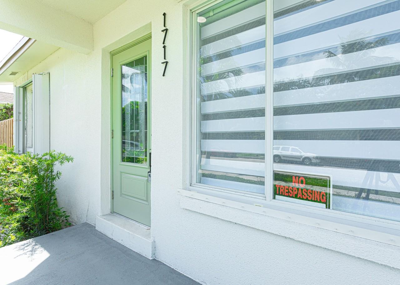 1717 16th Ct N - Photo 6 of 50