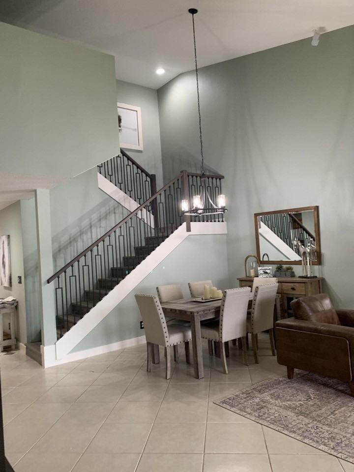 10667 Lake Shore Dr - Photo 2 of 36