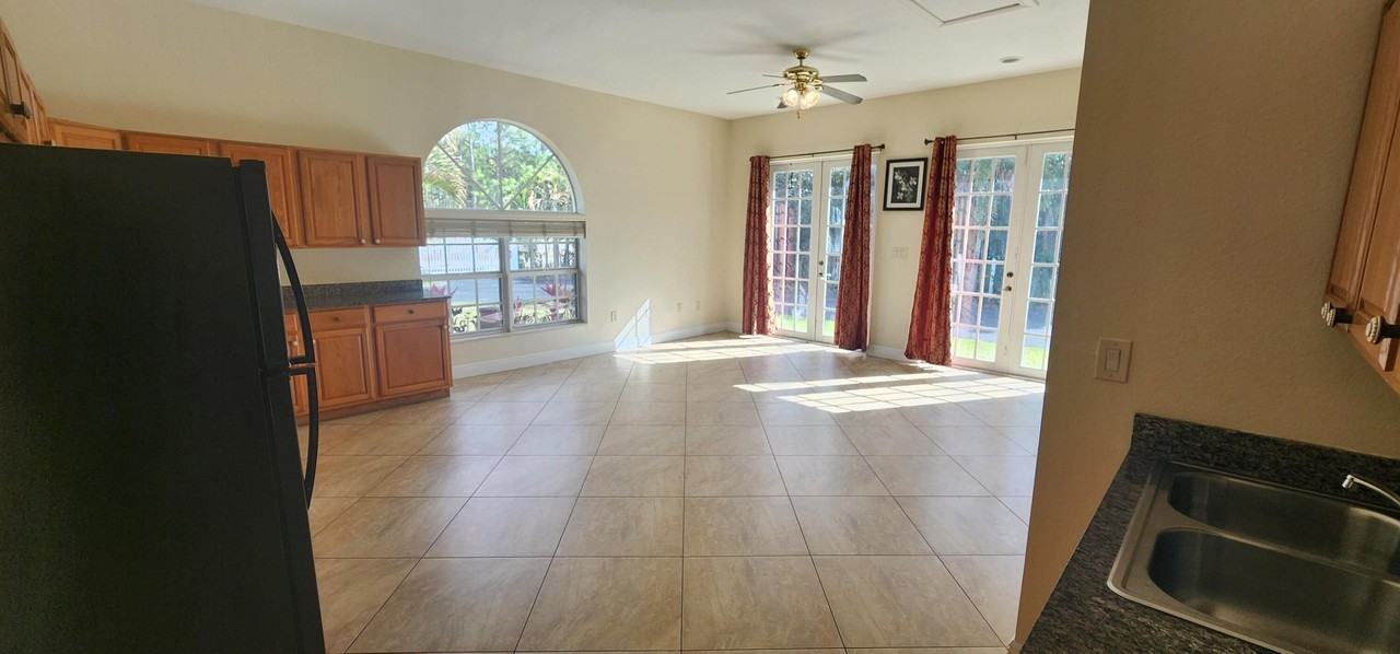 12094 Citrus Grove Blvd - Photo 4 of 10