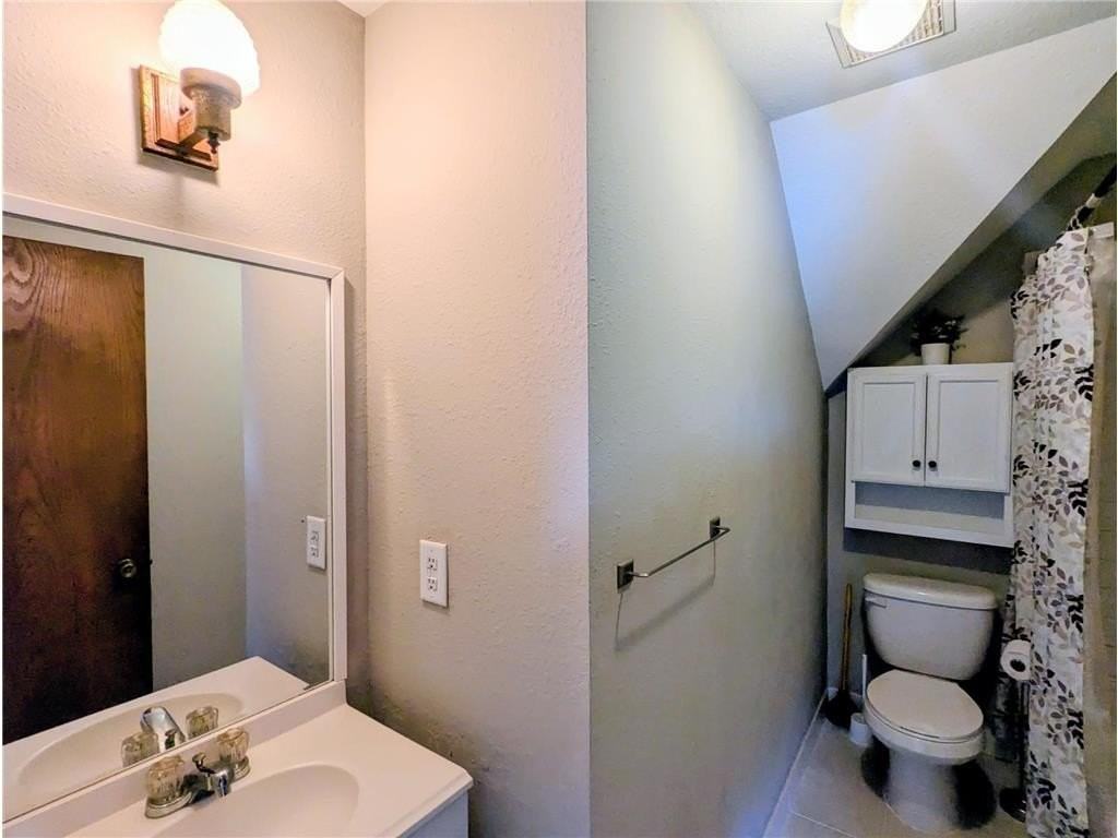 825 Jessamine Ave E #2 - Photo 7 of 8