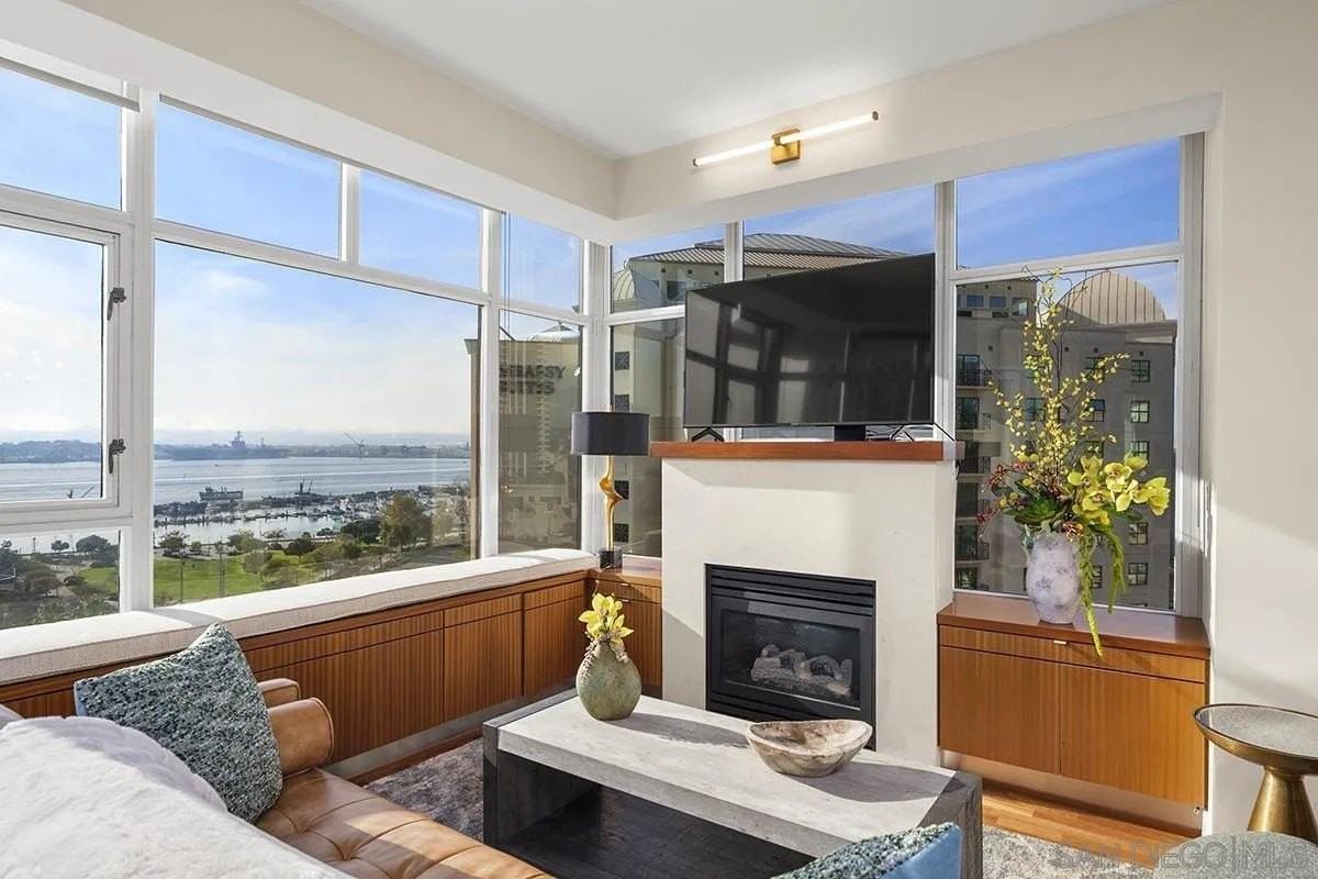 700 W Harbor Dr Unit 1204 - Photo 7 of 50