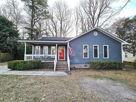 featured image of 740 Marigold St