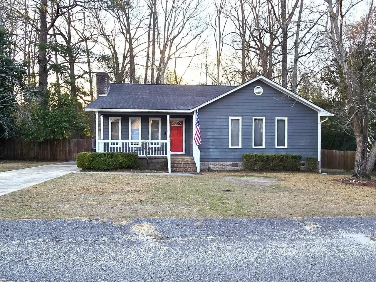 740 Marigold St - Photo 7 of 37