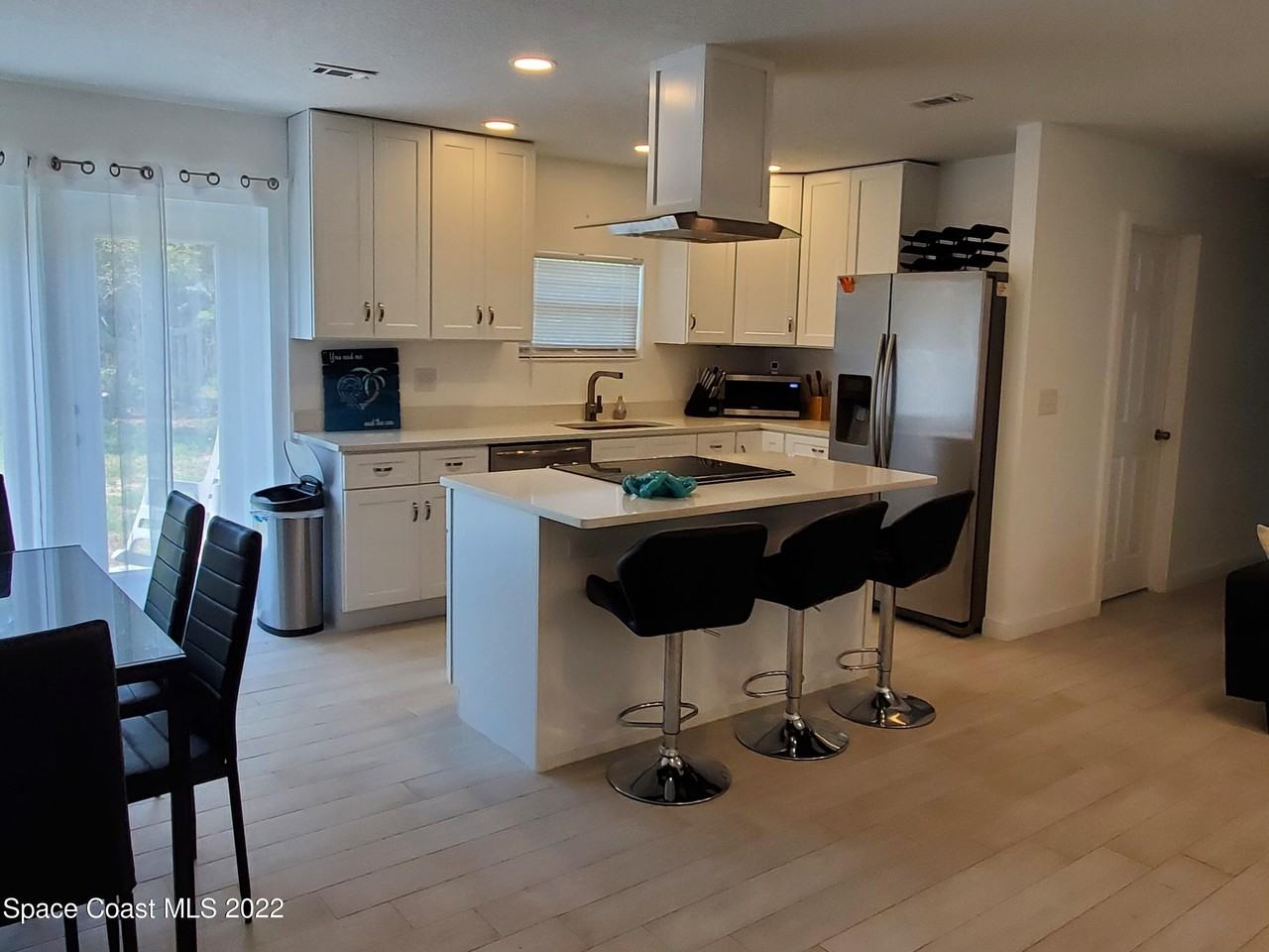 114 Harris Blvd - Photo 3 of 11