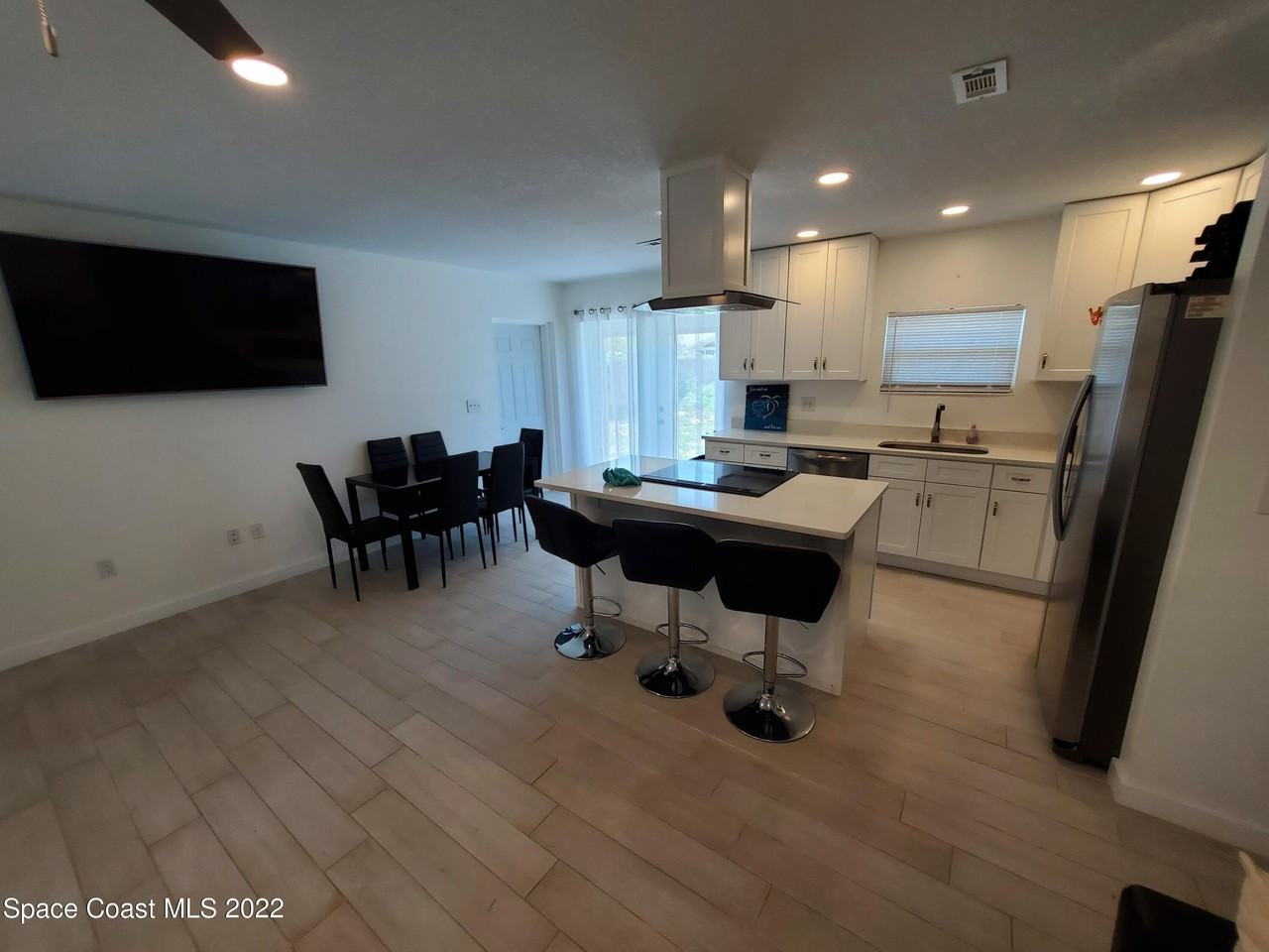 114 Harris Blvd - Photo 4 of 11