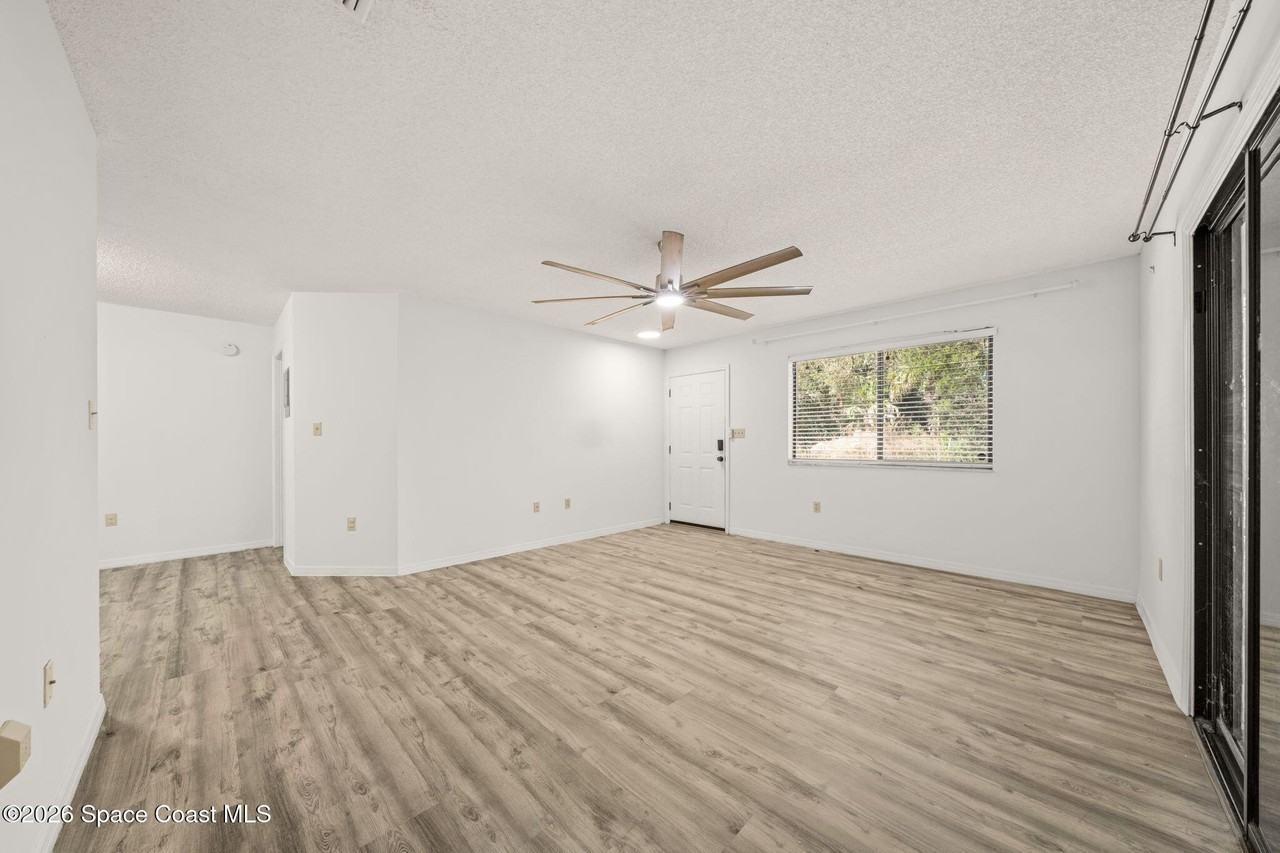 6109 Gallop Ct - Photo 7 of 21