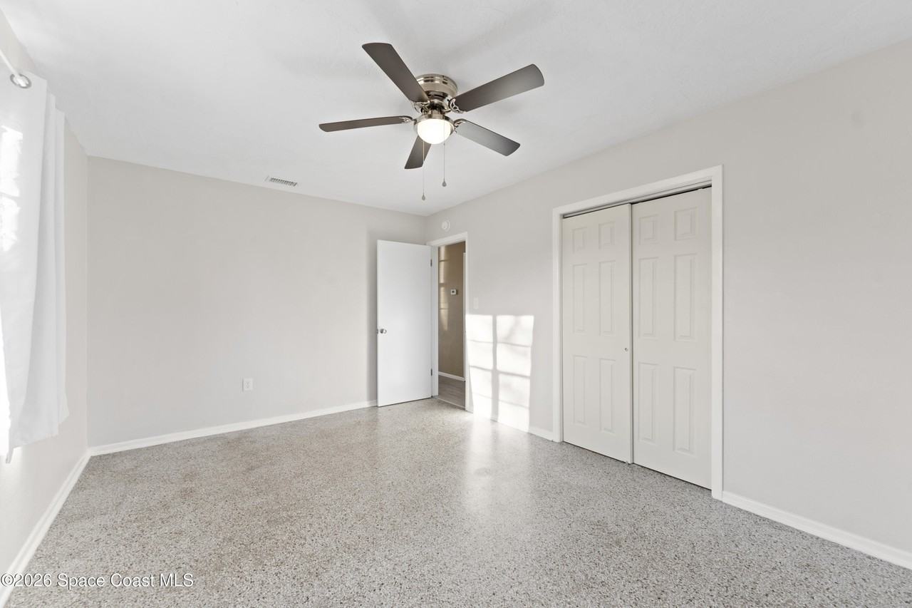 1807 Elizabeth St - Photo 7 of 18