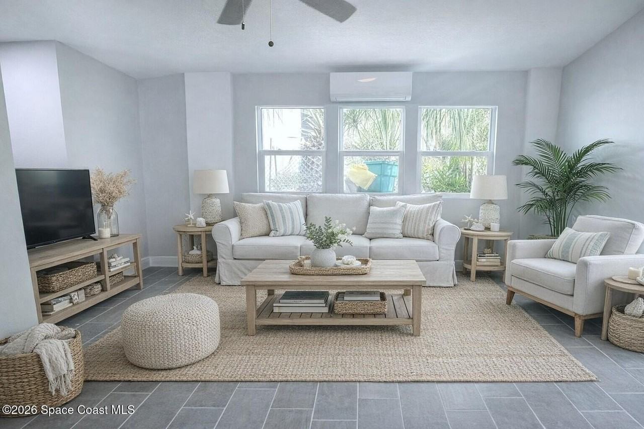 2556 Sarno Rd - Photo 3 of 22