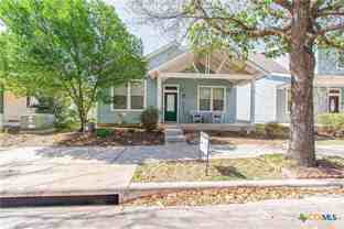 421 Shadowpoint - Photo 1 of 1