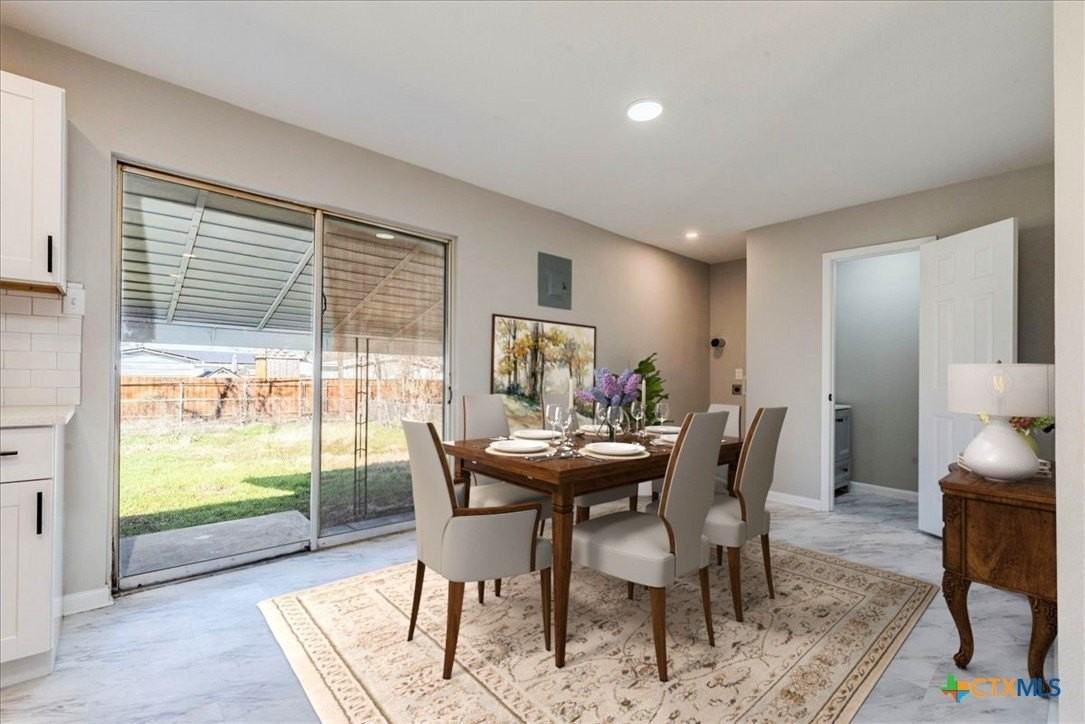 704 S 3rd St - Photo 2 of 20