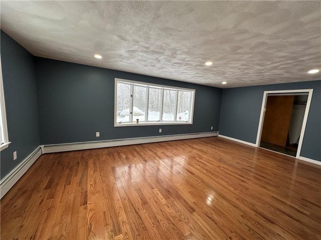 Hartford Pike - Photo 5 of 27