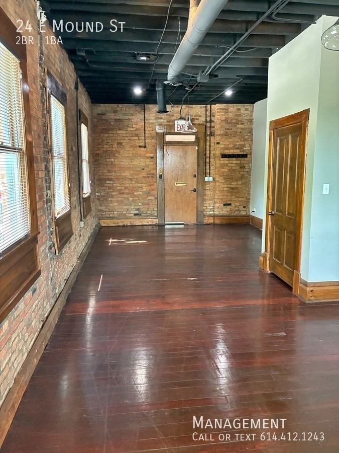 24 E Mound St - Photo 5 of 19