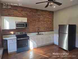 343 S Pearl St - Photo 1 of 1