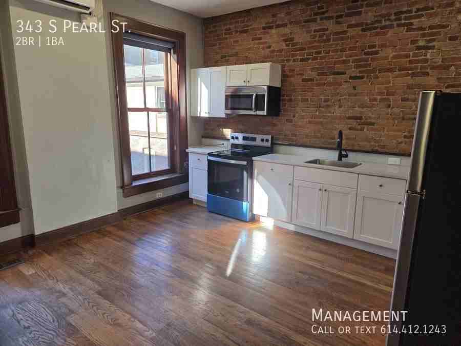 343 S Pearl St - Photo 2 of 13