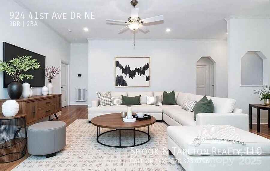 924 41st Avenue Dr Ne - Photo 6 of 9