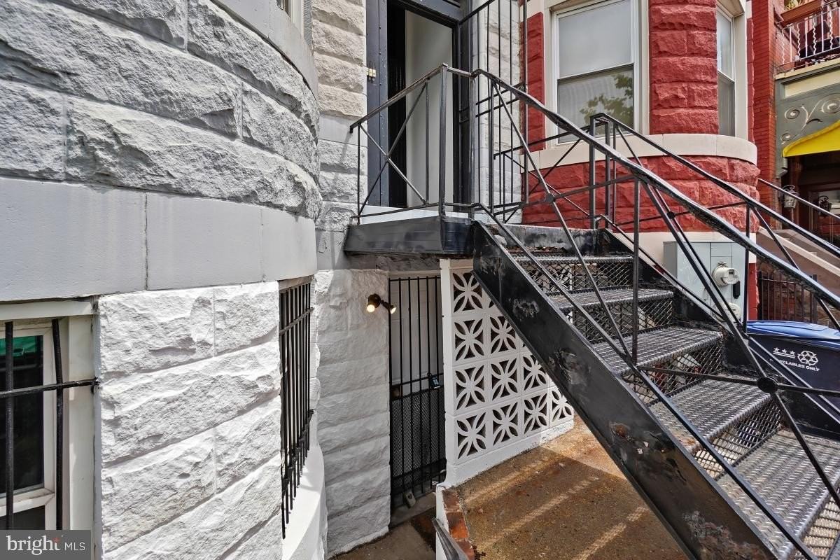 471 Florida Ave Nw Apt 1 - Photo 4 of 43