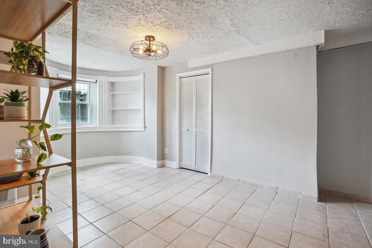 471 Florida Ave Nw Apt 1 - Photo 7 of 43