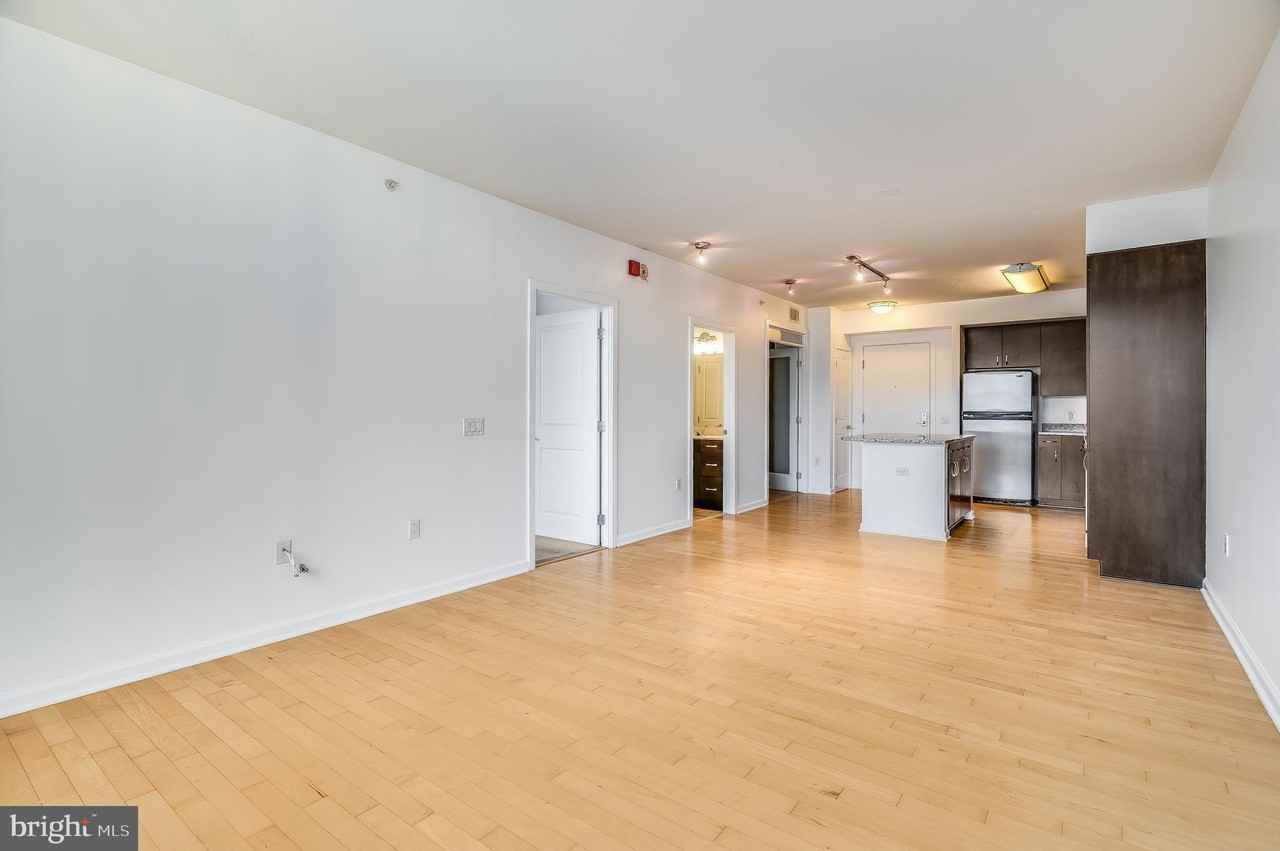 440 L St Nw Unit 913 - Photo 5 of 44