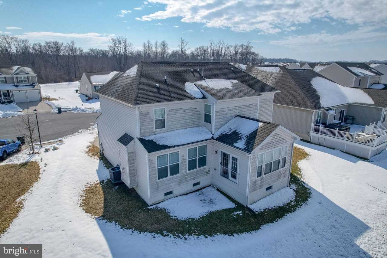 101 Beaufort Ct - Photo 6 of 50