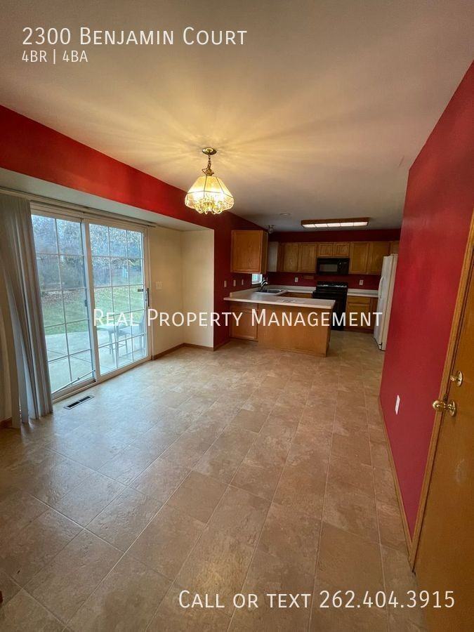 2300 Benjamin Ct - Photo 6 of 28