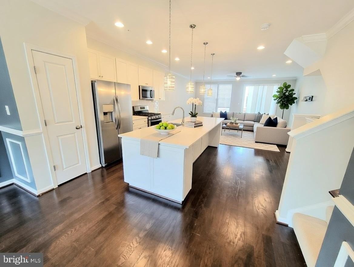 8430 Pine Bluff Rd - Photo 3 of 19