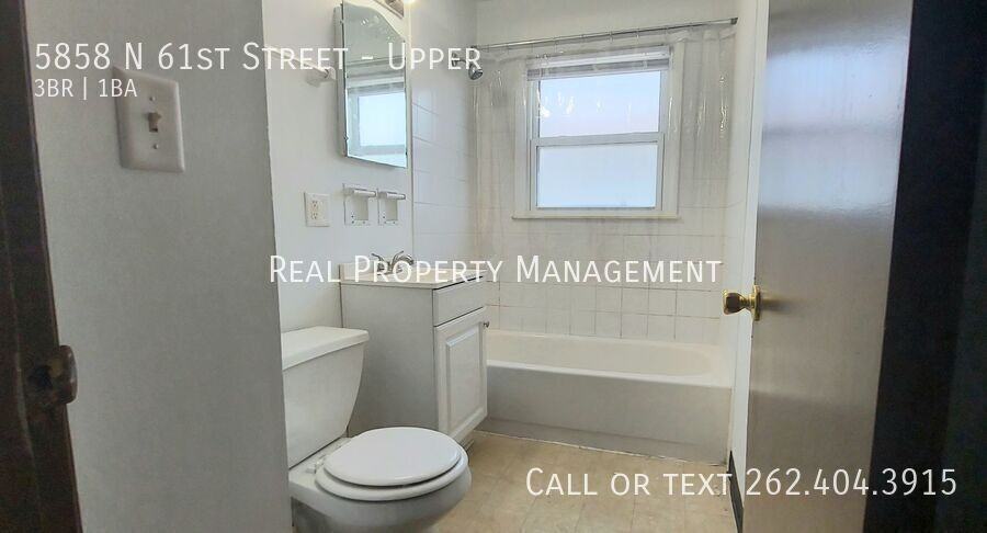 5858 N 61st St - Photo 5 of 15