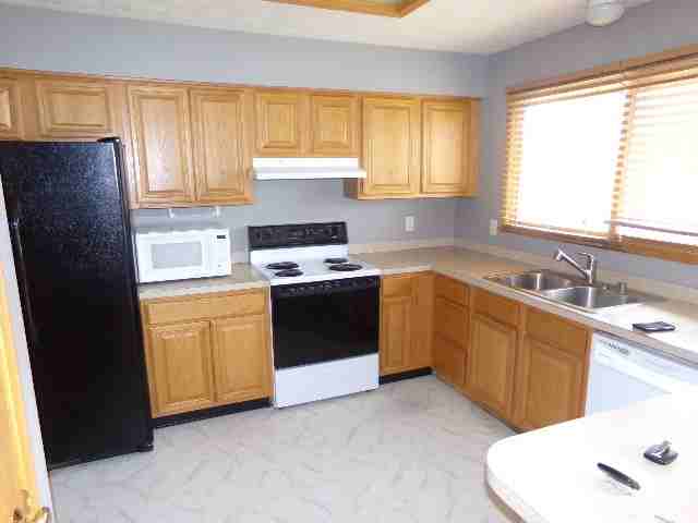 BCR 8123 Matthew Place - Photo 5 of 11