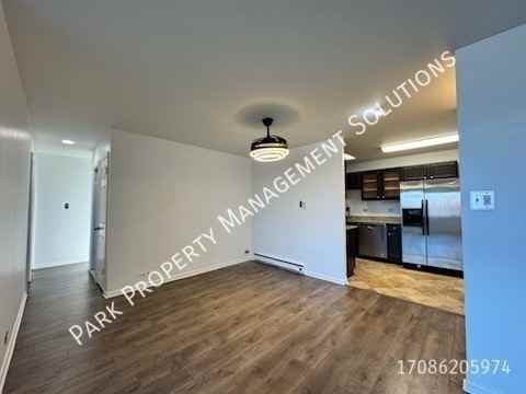 1117 Leavitt Ave #314 - Photo 2 of 11