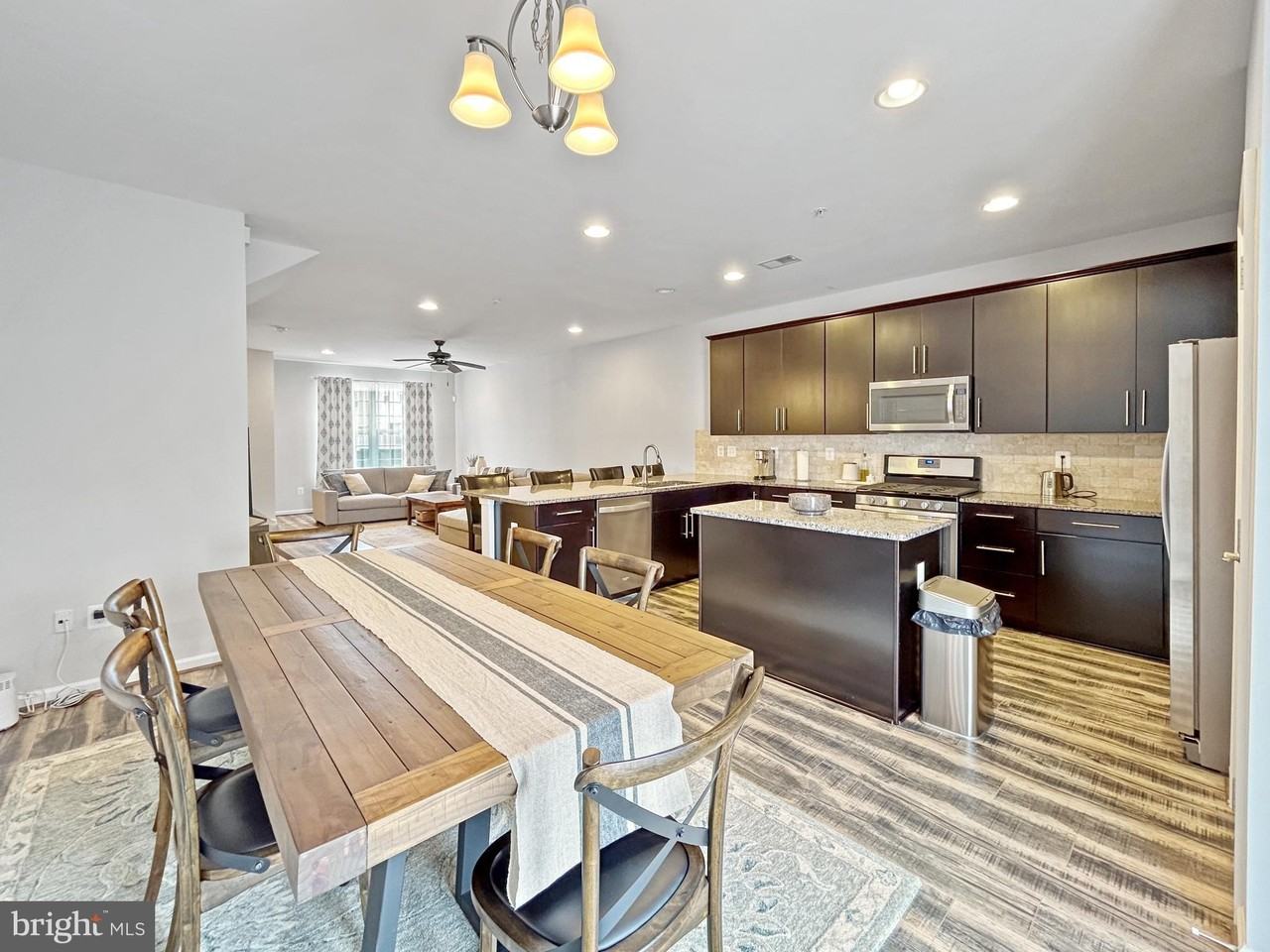 12745 Longford Glen Dr - Photo 3 of 23