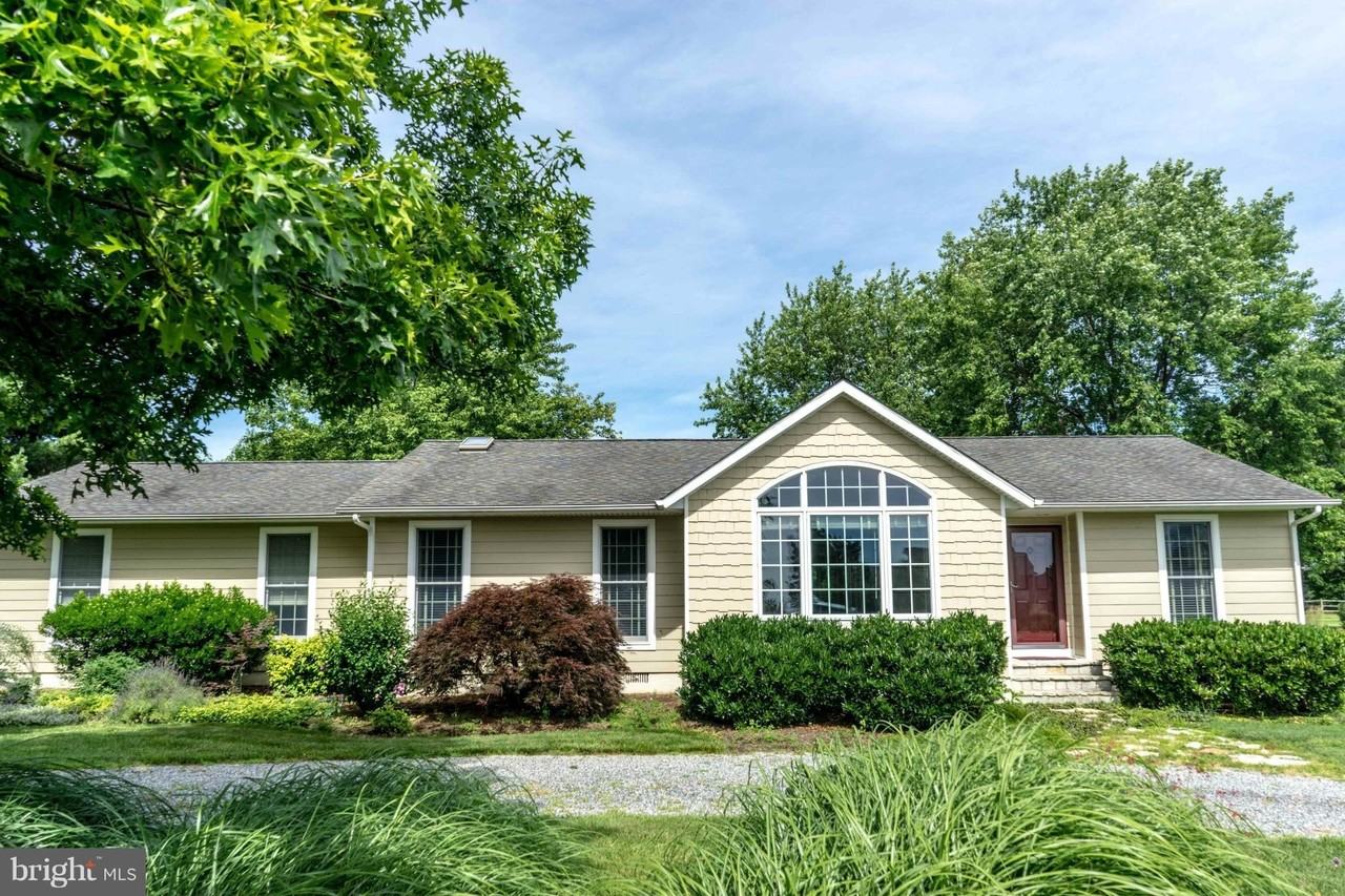 206 Prospect Bay Dr W - Photo 3 of 22