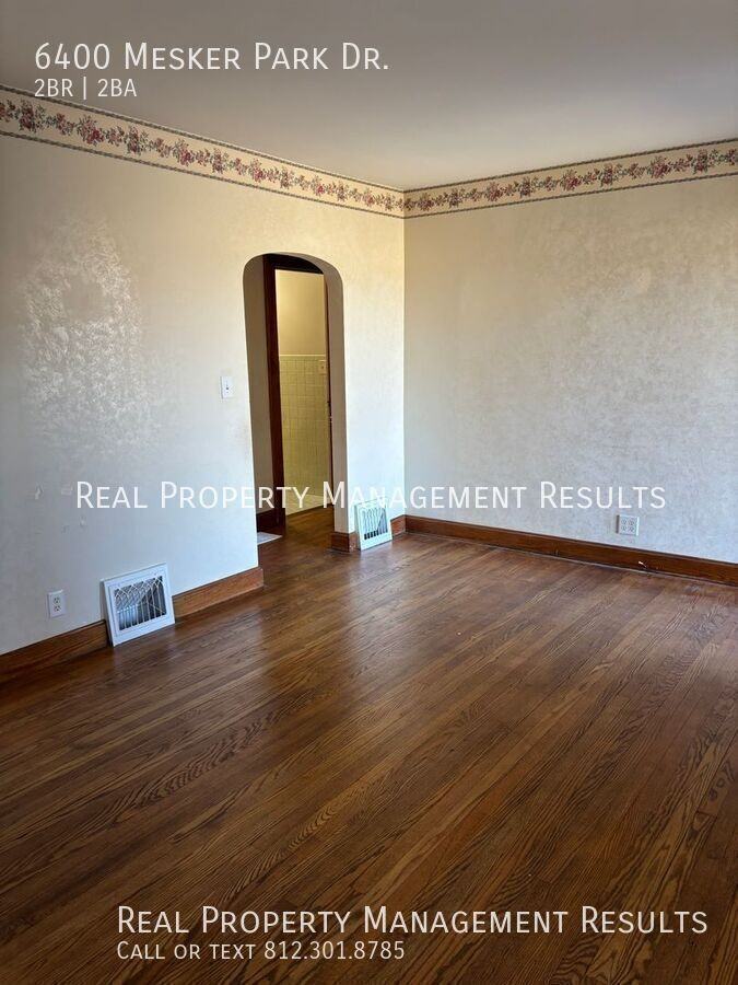 6400 Mesker Park Dr - Photo 3 of 18