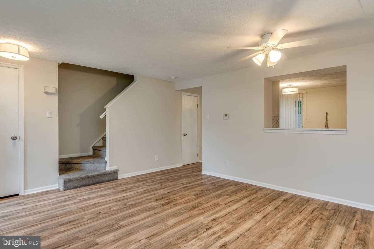 6 Victoria Manor Ct - Photo 5 of 20