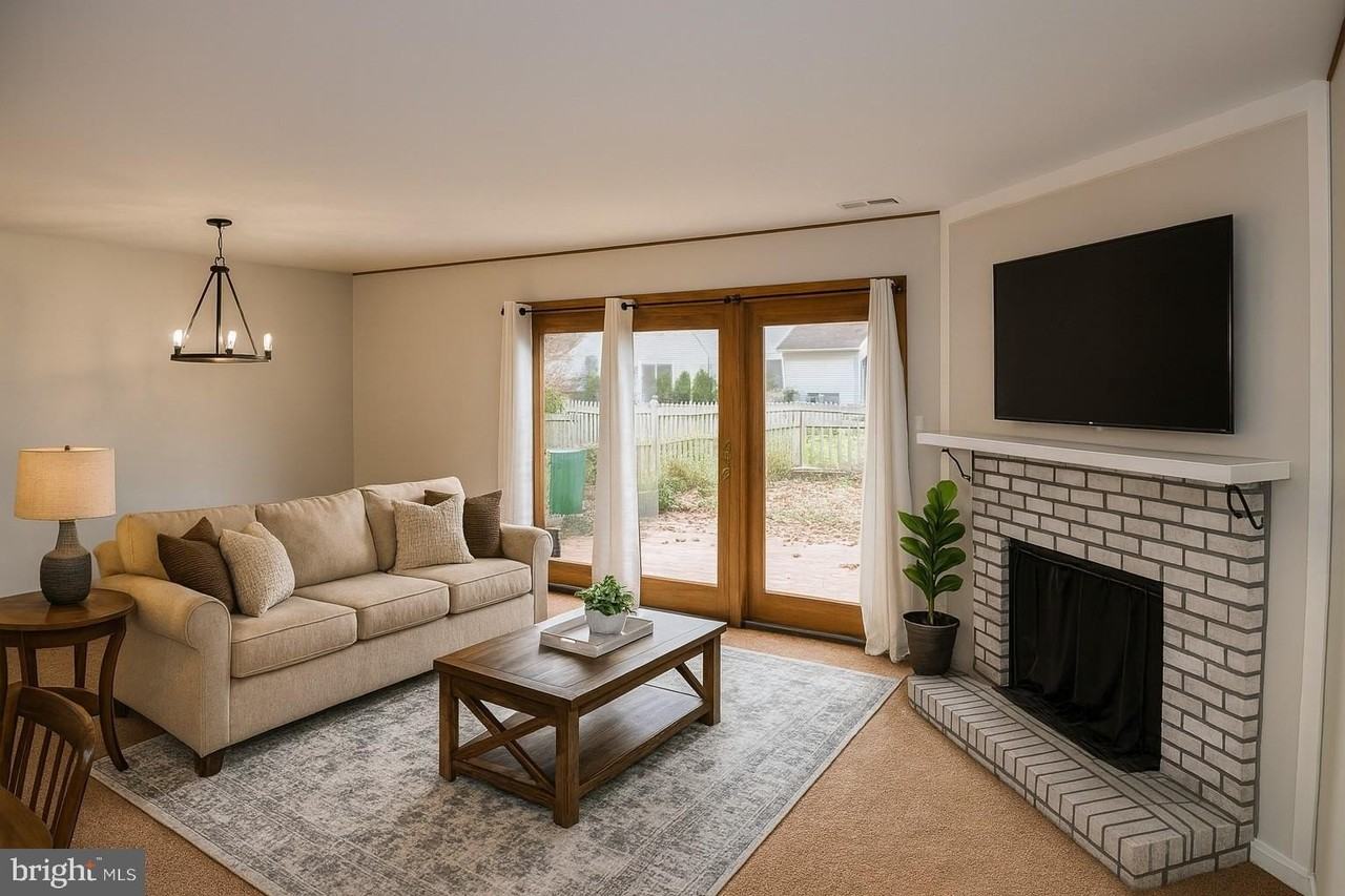 57 Tynemouth Ct - Photo 6 of 6