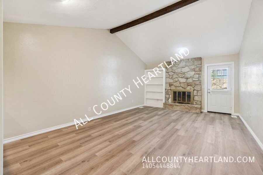 3209 Castlerock Rd - Photo 2 of 13