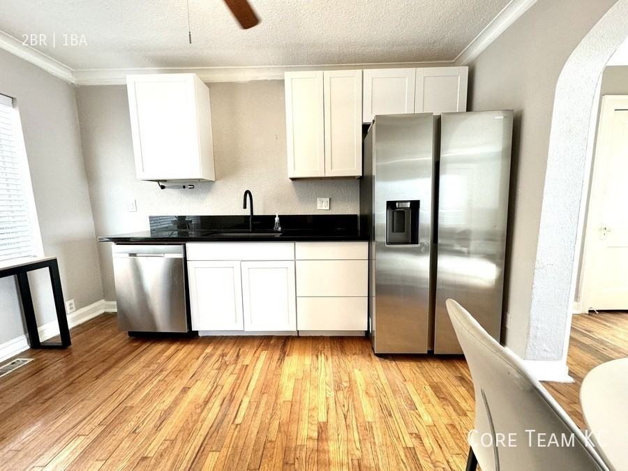 4511 Roanoke Pkwy #4507-1 - Photo 3 of 9