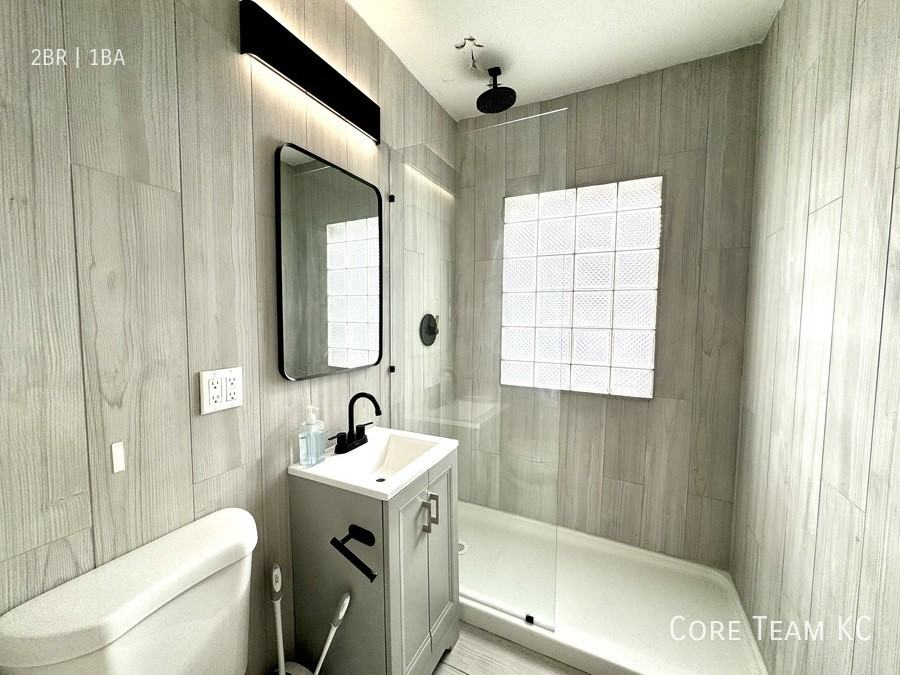 4511 Roanoke Pkwy #4507-1 - Photo 6 of 9