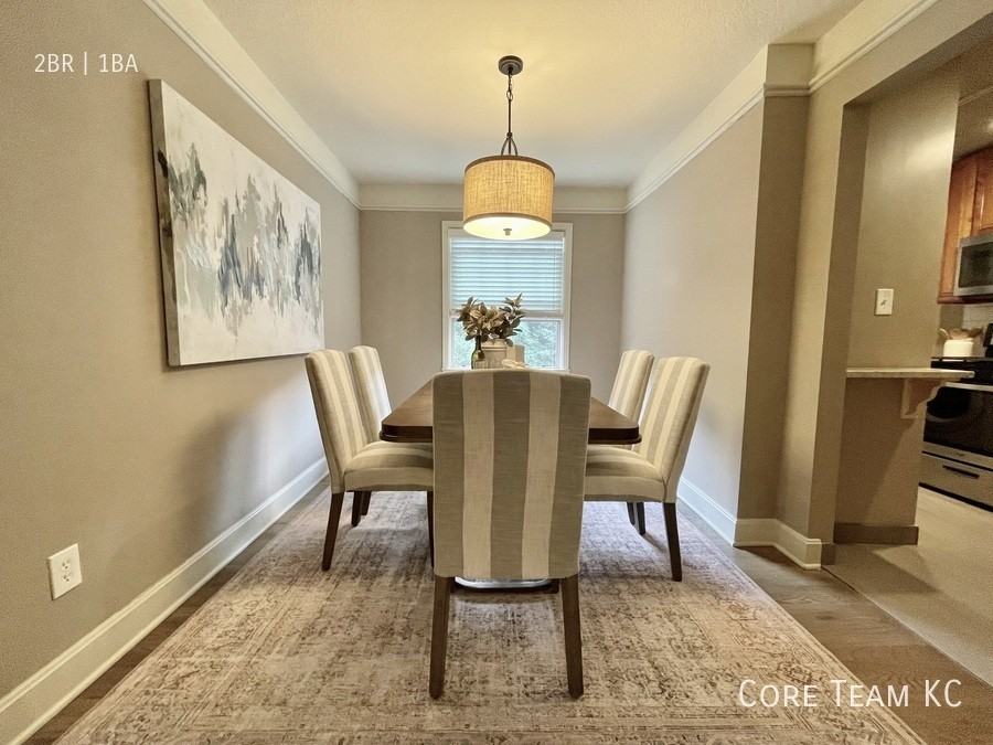 4423 Roanoke Pkwy #2B - Photo 4 of 17