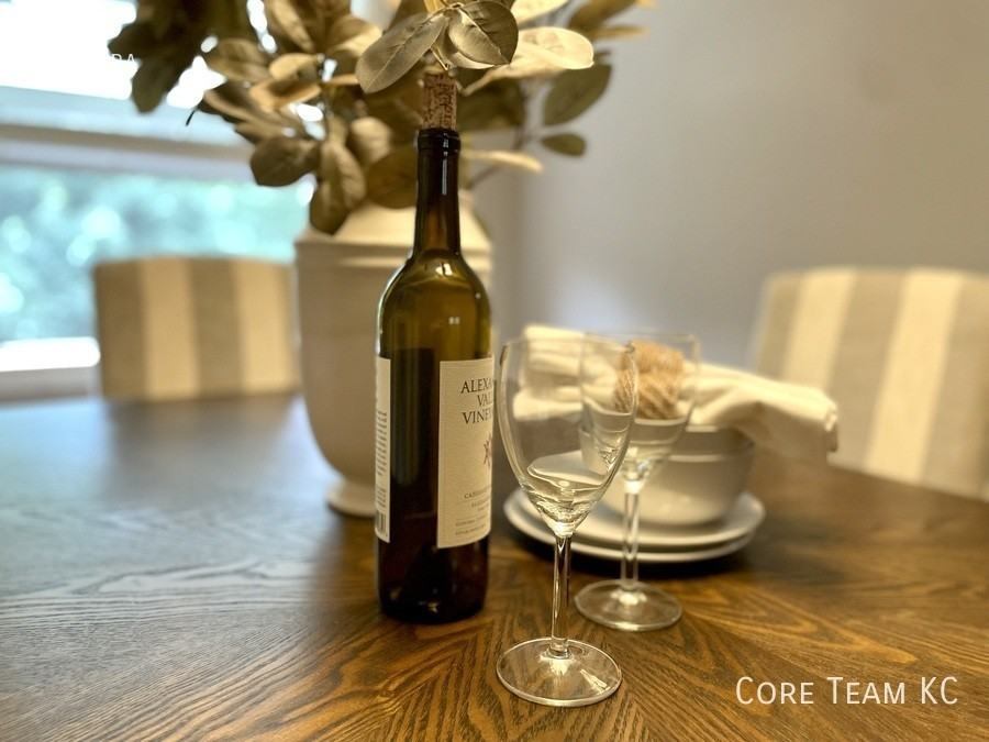 4423 Roanoke Pkwy #2B - Photo 6 of 17