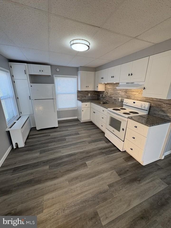 613 Laudermilch Rd Unit 2 - Photo 5 of 16