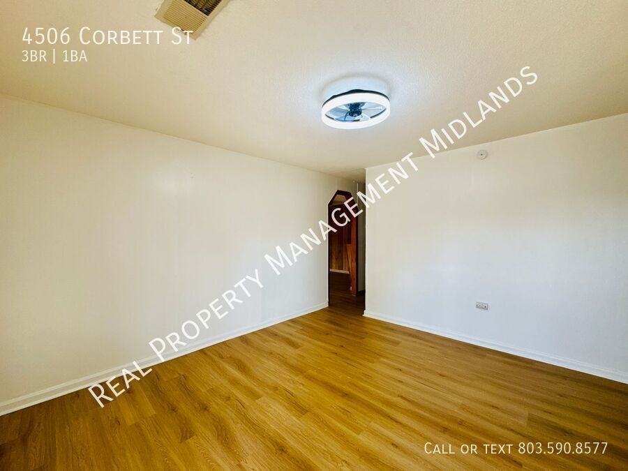 4506 Corbett St - Photo 3 of 14