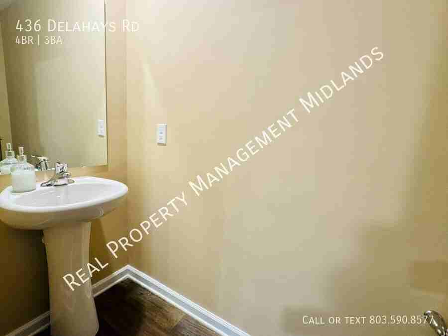 436 Delahays Rd - Photo 5 of 22