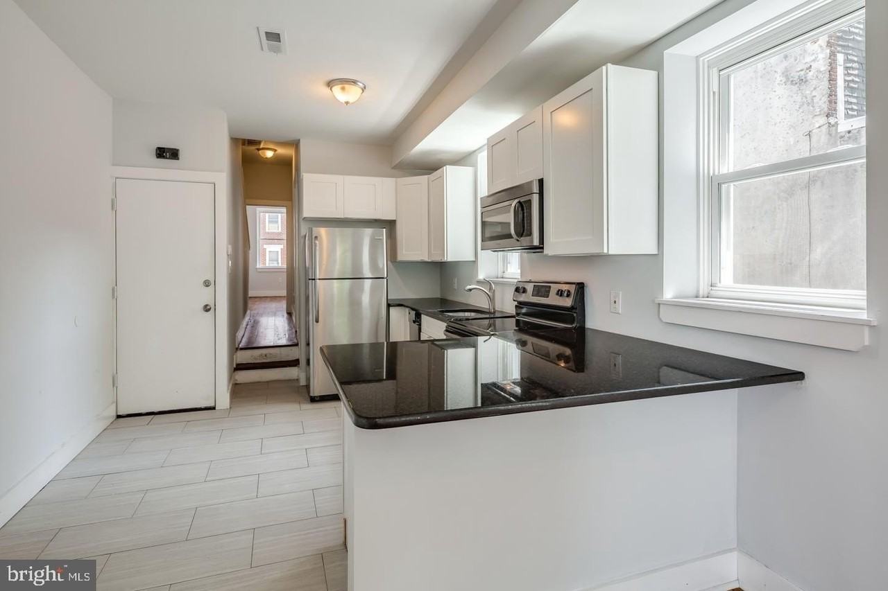 1720 N Marshall St Unit 2 - Photo 2 of 12