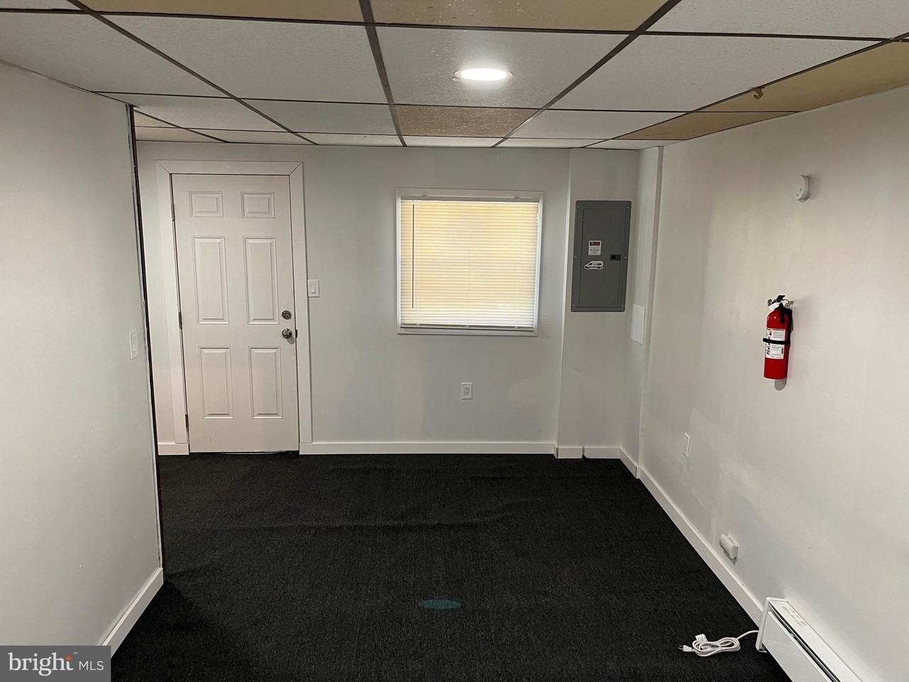 210 Harrison St - Photo 3 of 16