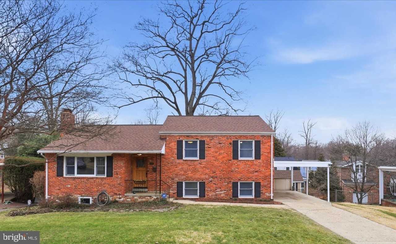 3936 N Wakefield St - Photo 2 of 46