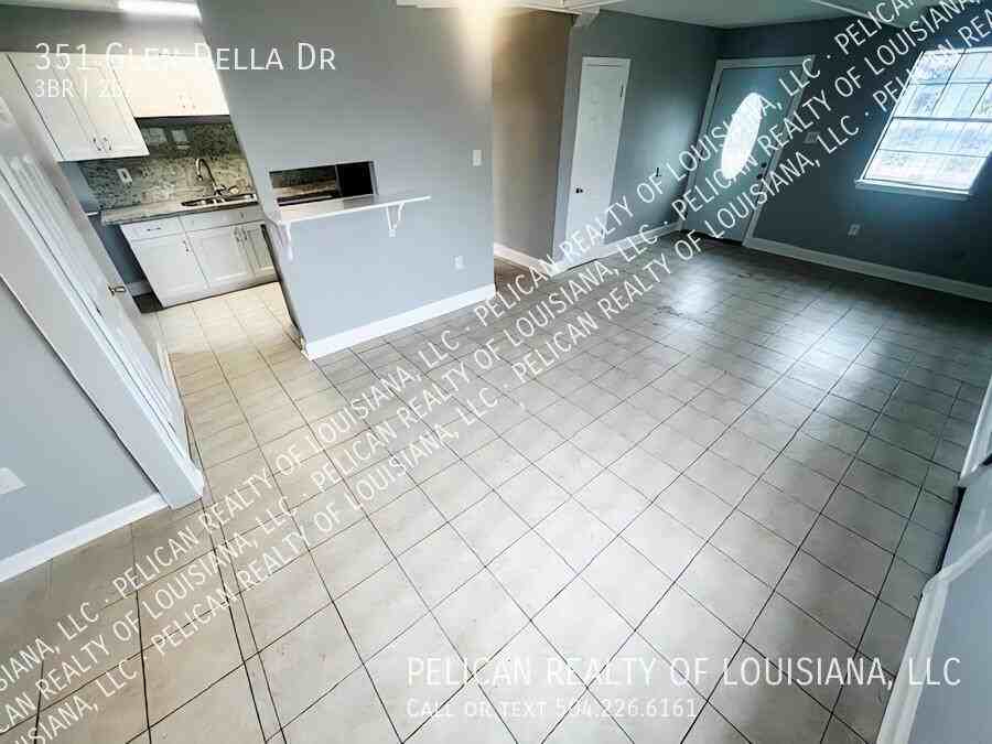 351 Glendella Dr - Photo 4 of 10