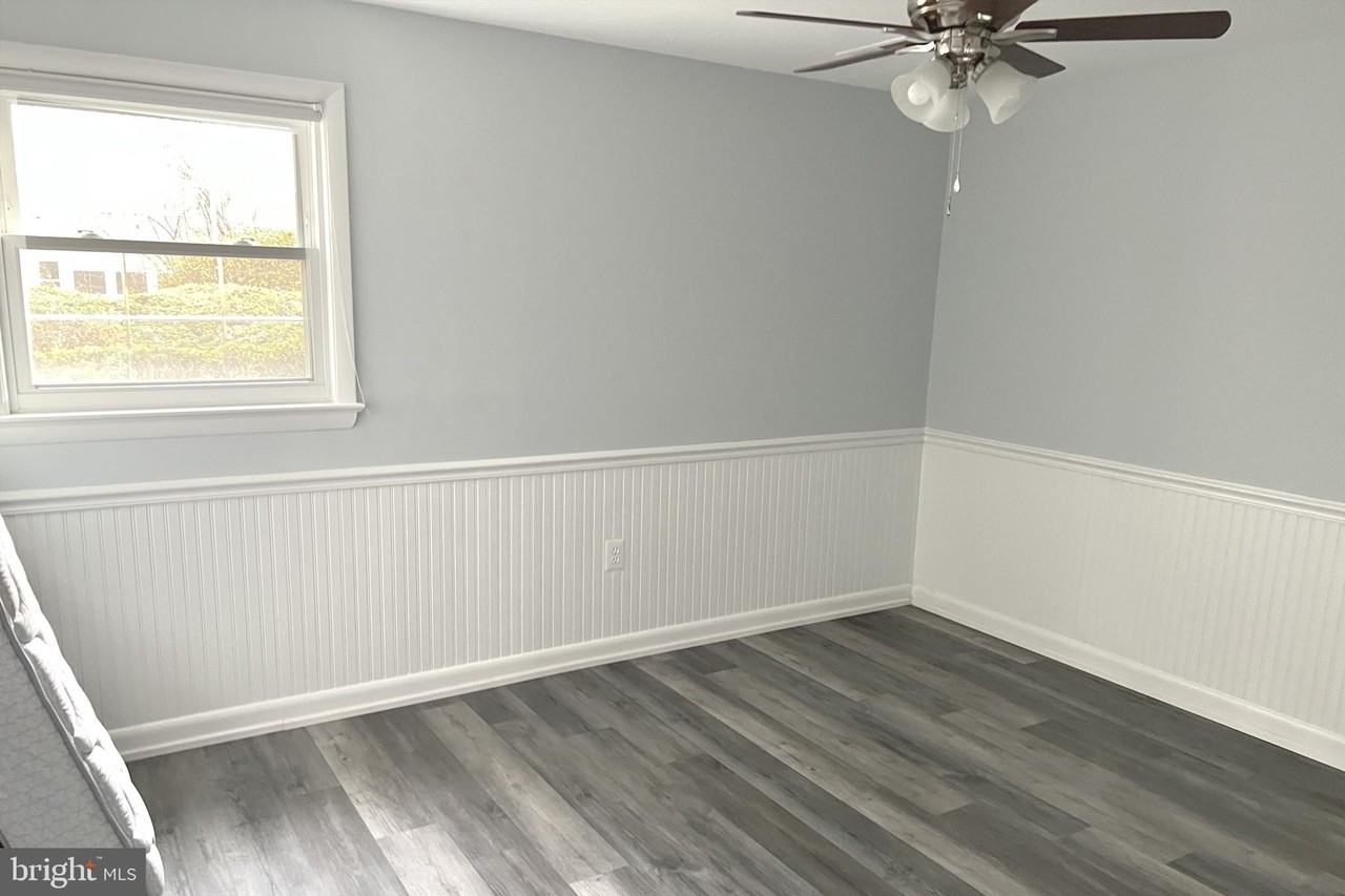 2700 Calkins Rd - Photo 6 of 10